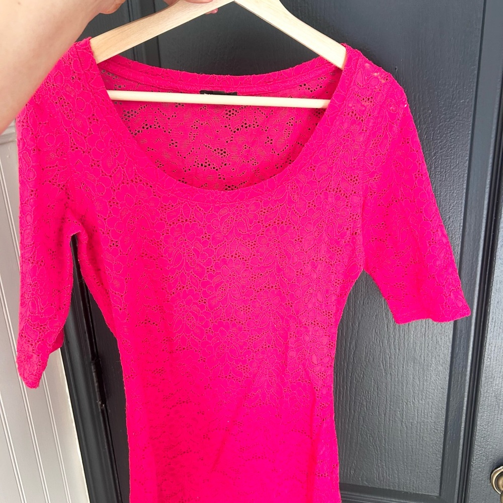 Y2K Express 3/4 Sleeve Lace Bright Magenta Pink Fitted Blouse Size Small - Picture 8 of 8